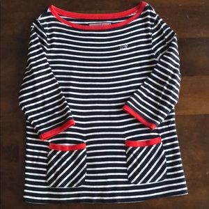 Vineyard Vines girl’s stripe top